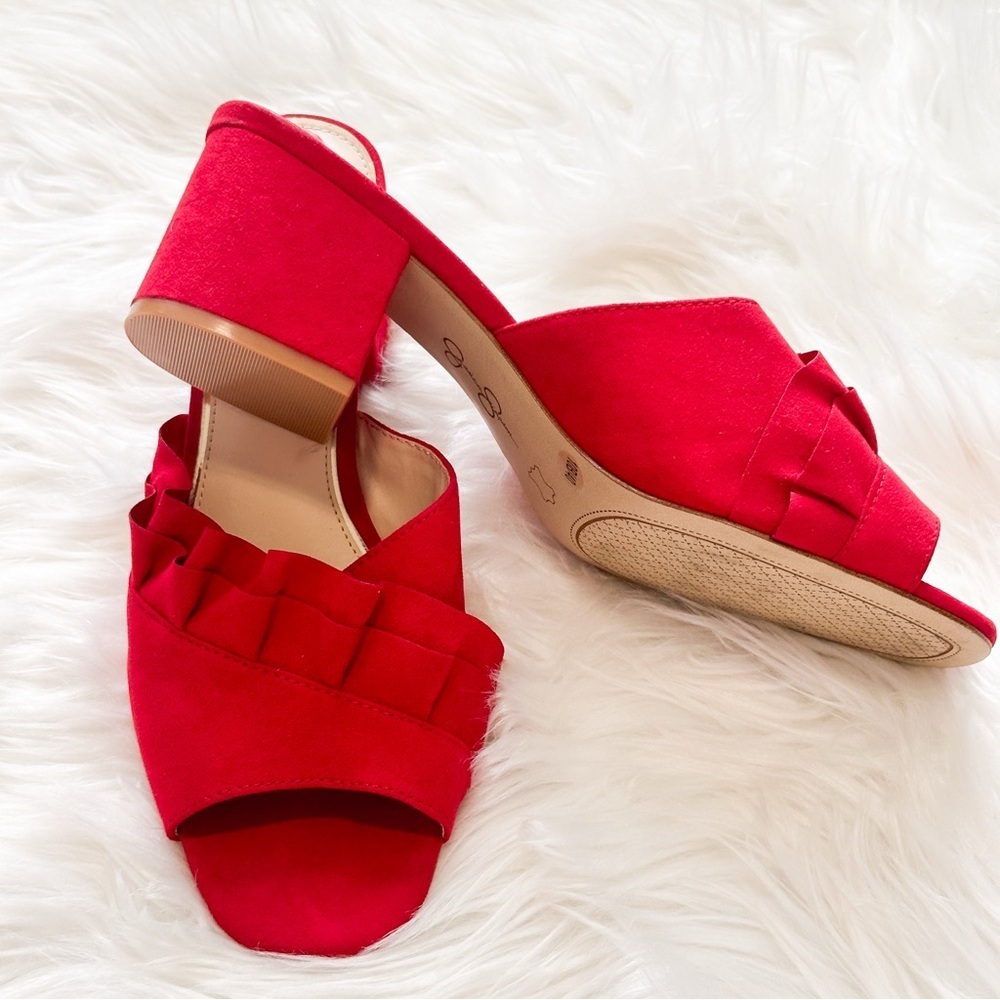 Jessica Simpson Red Ruffled Mules 10 - Picture 4 of 9